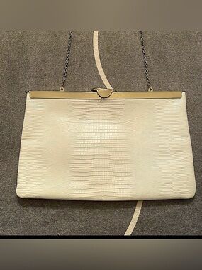 Vintage 60-70’s Etra Pursre